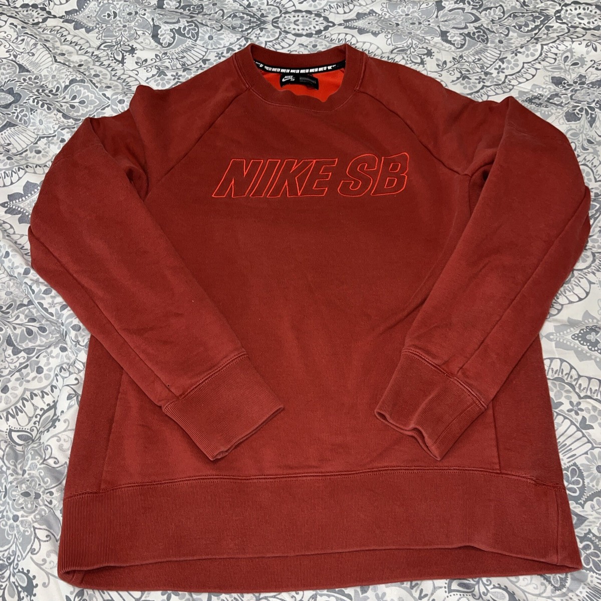 Nike SB crewneck sweater men's large embroidered | eBay