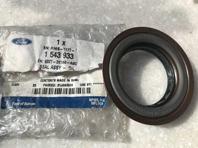 1543933 ford сальник
