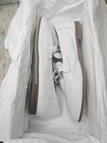 Donald J Pliner Women's Nolin Leather Chain Loafers Tumbled Leather White 6.5 M - Picture 5 of 7