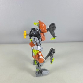 LEGO BIONICLE Pohatu &ndash; Master of Stone 70785 - 2015 &ndash; Retired &ndash; W/ Skull Spider