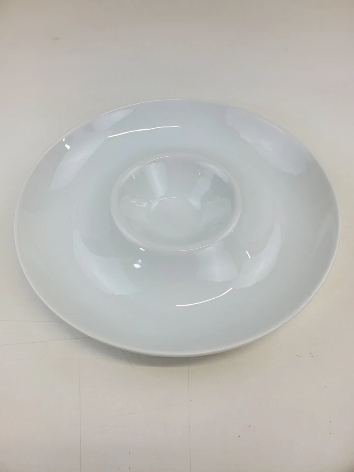 Denmark Oven to Table White Round Chip/Dip Serving Tray Commercial Quality - Image 3 of 4