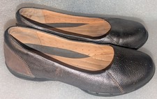 WOMEN'S CLARKS UNSTRUCTURED Pewter Flats Leather Shoes SZ 6 M / 36
