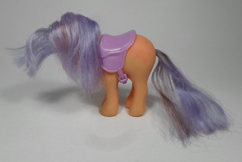MLP VTG G1 GREEK EL GRECO MY LITTLE PONY MELENIA PEACHY 4.5'' FIGURE w/ SADDLE - Picture 12 of 14