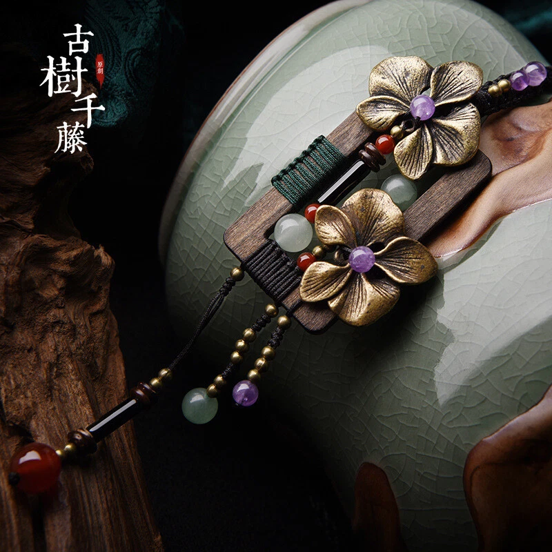 Women Vintage Wood Chip Necklace Pendant Sweater Chain Handmade Retro Necklace