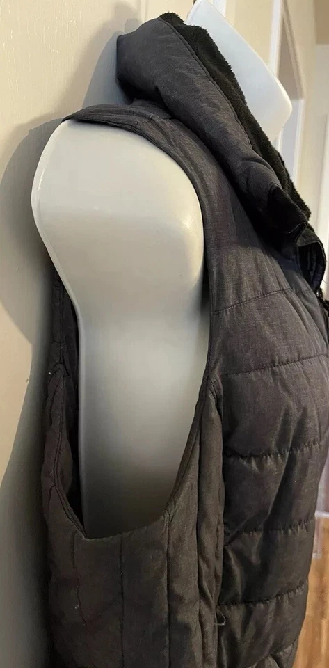 Champion Venture Loft Women’s Dark Gray Winter Vest Size Large - Изображение 4 из 4