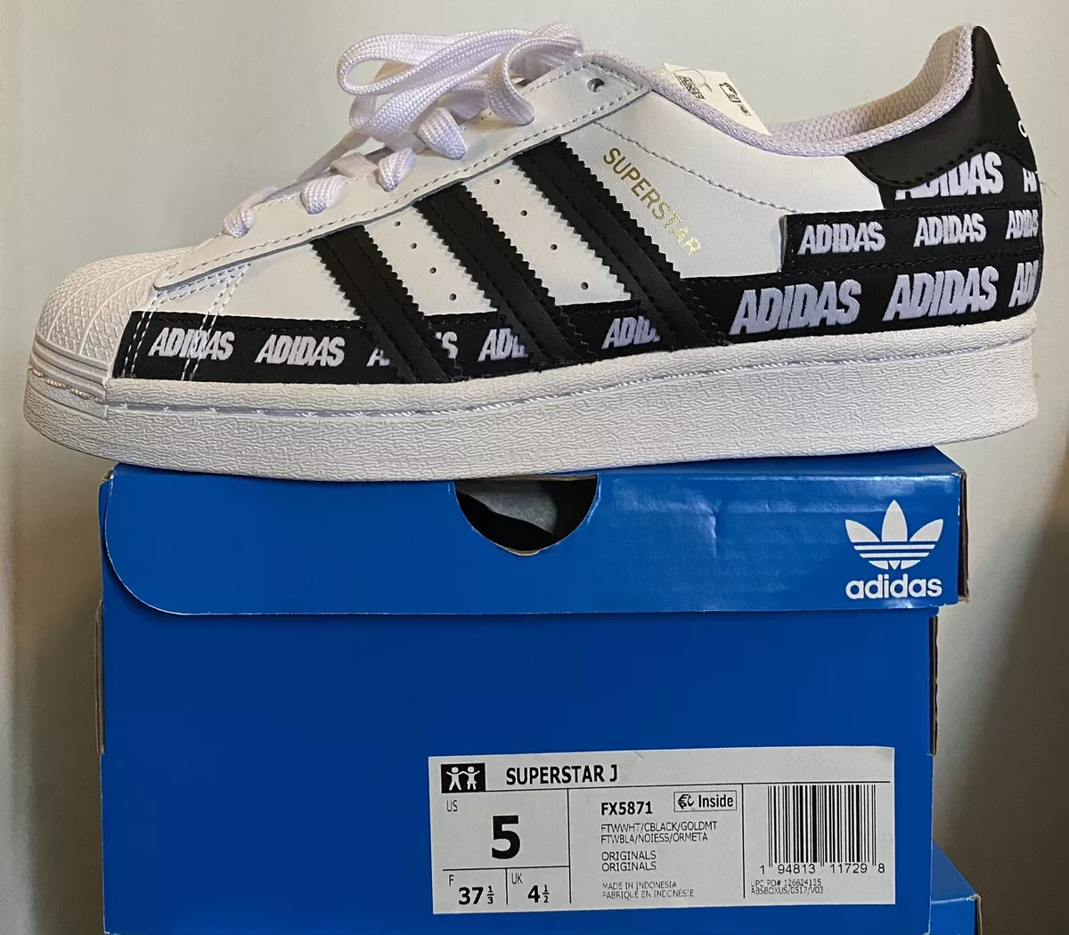 New Adidas Superstars Size 5 Youth eBay