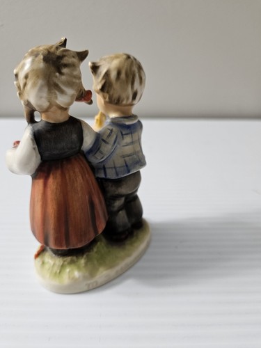 Hummel Birthday Serenade (218 2/0) (#77) TKM 4 Scarcer old style. 4 1/4". Light - Picture 5 of 14