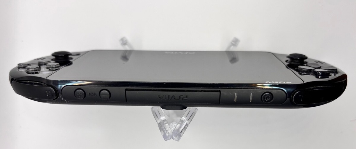 SONY PS Vita PCH-2000 black With 8GB USB Charge PUYOPUYO