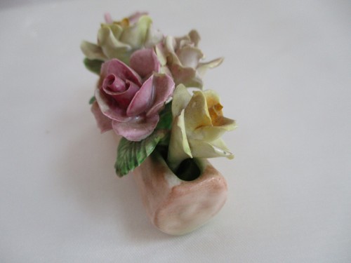 Coal Port Made In England China Flowers In Basket or Log Figurine - Picture 4 of 9