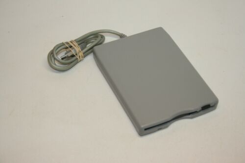 SmartDisk  Mitsumi D353FUE USB External Floppy Disk Drive FDUSB-TM2 - Picture 1 of 2