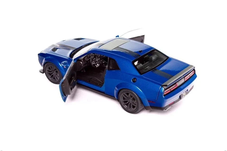 SOLIDO 1:18 AUTO DODGE CHALLENGER R/T SCAT PACK WIDEBODY BLU 2023 S1805710 - Immagine 2 di 4