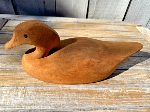 Esca anatra in legno selvatico intagliato non dipinto, occhi di vetro - Foto 3 di 4