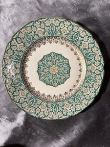 H&C Selb Heinrich Bavaria Germany Heinrich Ivory Green Gold Plate