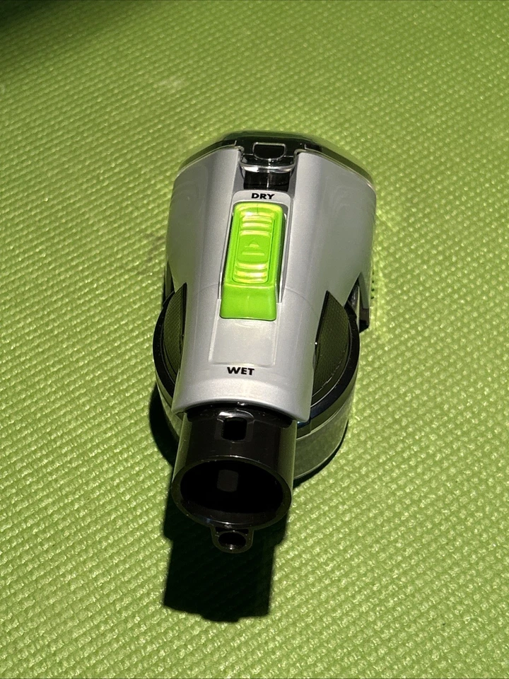 Bissell Revolution 2 in 1 Pet Upholstery Tool  Carpet Cleaner Brush Head 3432 - Image 3 of 4