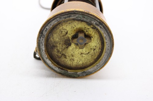 F Vintage Brass Miners Protector Lamp & Lighting Co., Eccles Brass, Base 61/831 - Picture 8 of 9