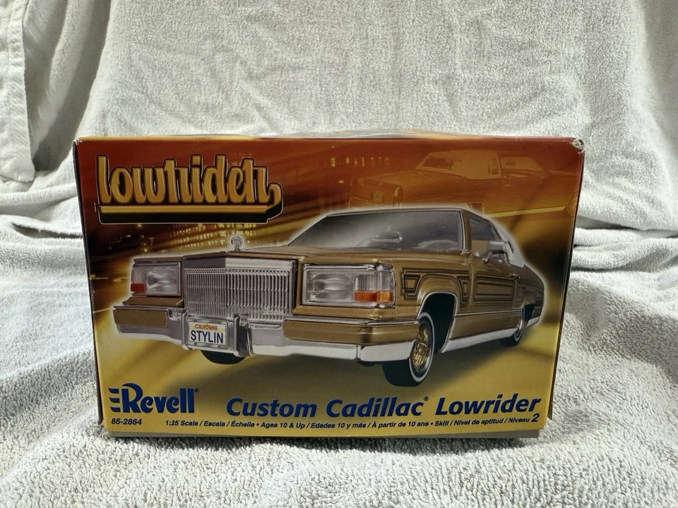 Revell Custom Cadillac Lowrider Model Kit - 1:25 Scale MIB Rare — 第 4/4 张图片