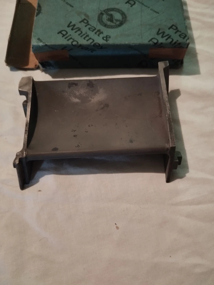 Ailette Turbine Aviation Avion - Photo 2/4