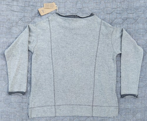 Unique NWT Women's Gear for Sports Outta Town MAINE Sweatshirt in Gray; Small - Picture 3 of 8