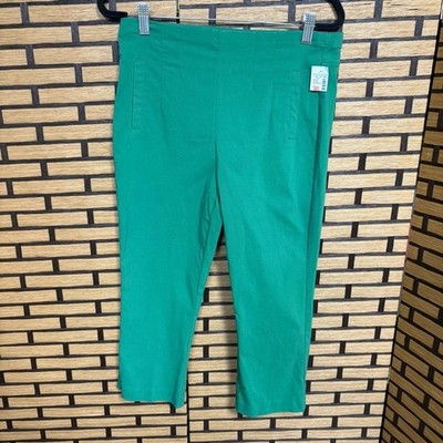 Maurices Green Bengaline Crops Size Small