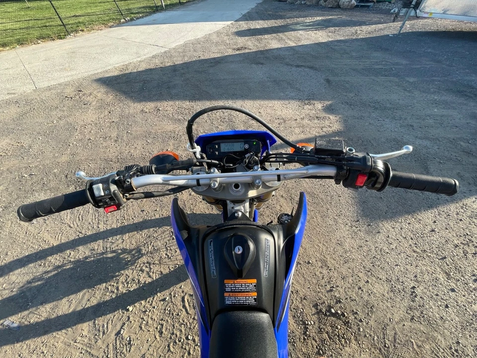 Yamaha: WR250R - Image 2 of 3