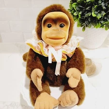 VINTAGE 1992 Hosung Plush Chimpanzee Monkey Chimp Hand Puppet with Ruffle Collar