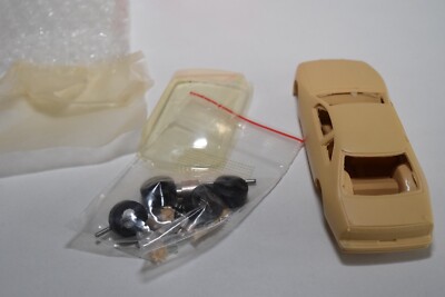 starter 1/43Ford Thunderbird 1992 キット starter 1/43Ford Thunderbird 1992 キット
