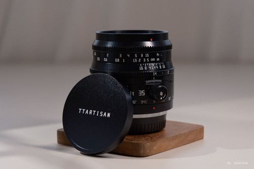 TTArtisan Tilt 35mm f/1.4 for Sony E mount camera (Sony α, APS-C) =Black= - Picture 6 of 12