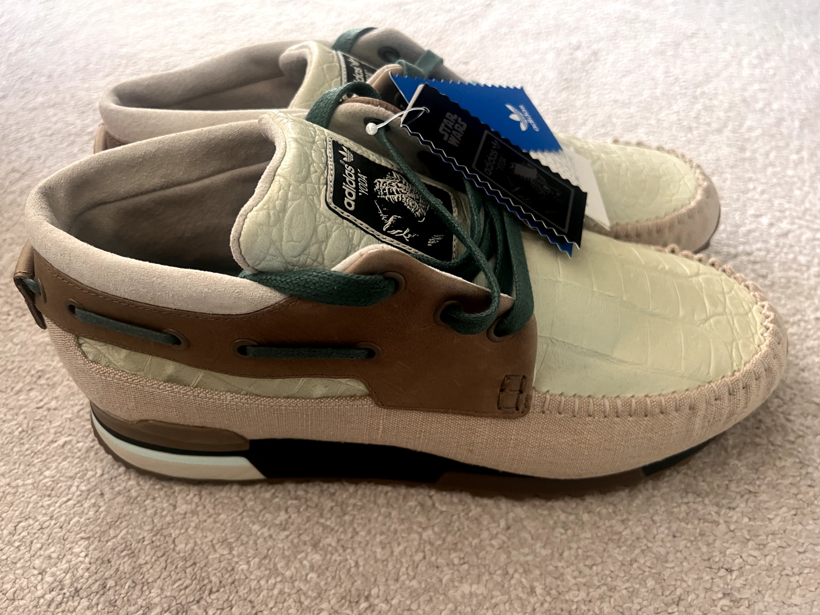 Star Wars x Adidas ZX700 Boat Yoda Trainers Size UK 10.5 image 4