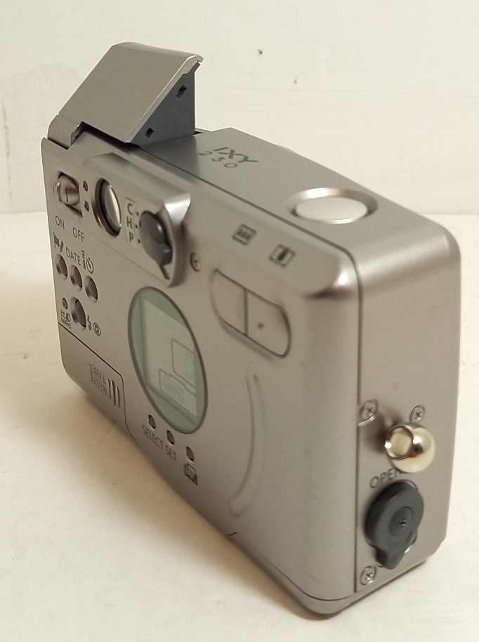CANON IXY 230 Compact film camera APS Film Canon Zoom Lens 24-65mm