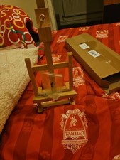 ARTISTIK Beechwood Small Table Top Easel Stand for Painting, Scrapbooking