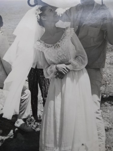 Kostümbildner Donfeld Foto mit Braut - Bild 3 von 5