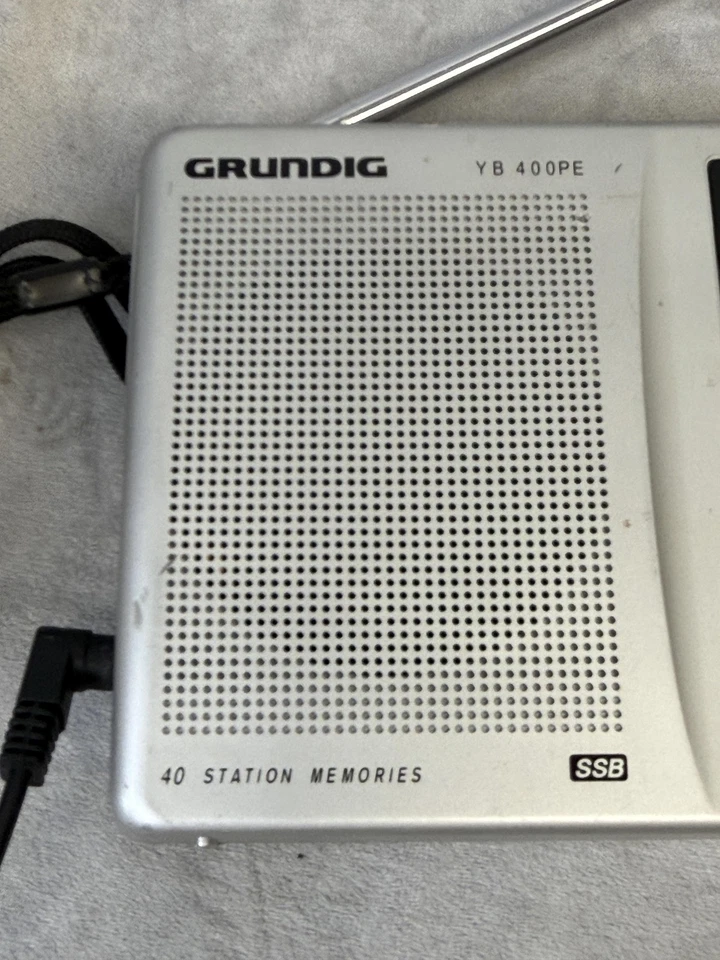 Grundig YB 400PE Yacht Boy World Band коротковолновое радио SSB AM FM с адаптером переменного тока - Изображение 4 из 4