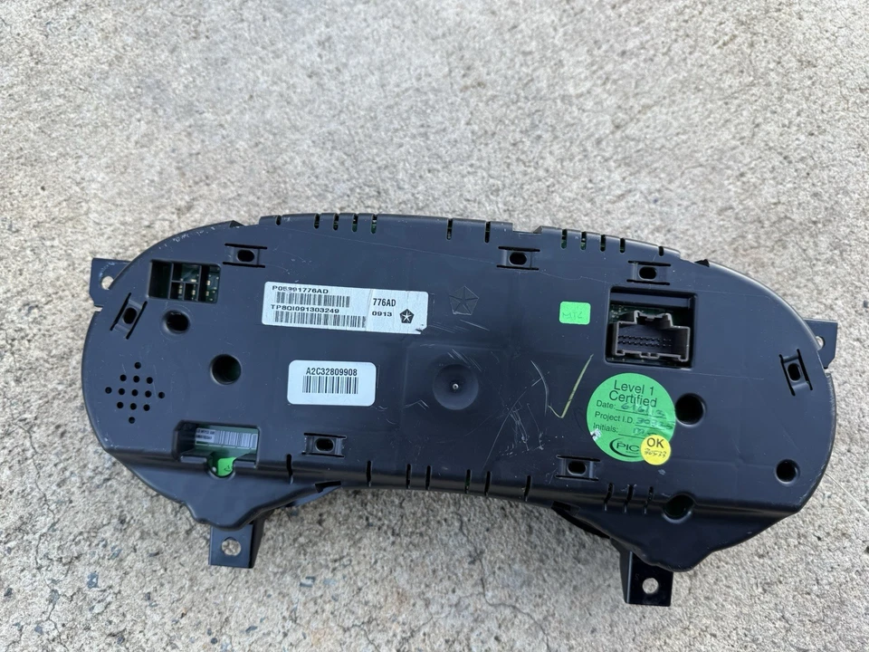 Dodge Charger Srt8 Cluster 2011-2014 Foto 4 de 4