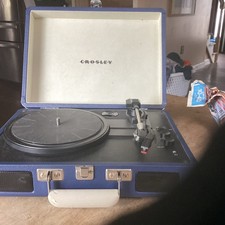 Crosley Record Player / Turntable Model CR8005A-TU Works Fine