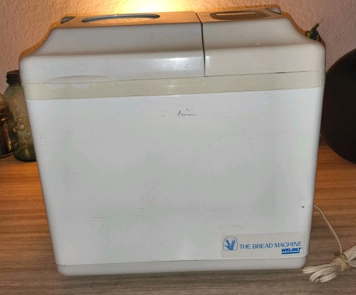 Welbilt The Bread Machine ABM4100T 2lb Loaf Capacity