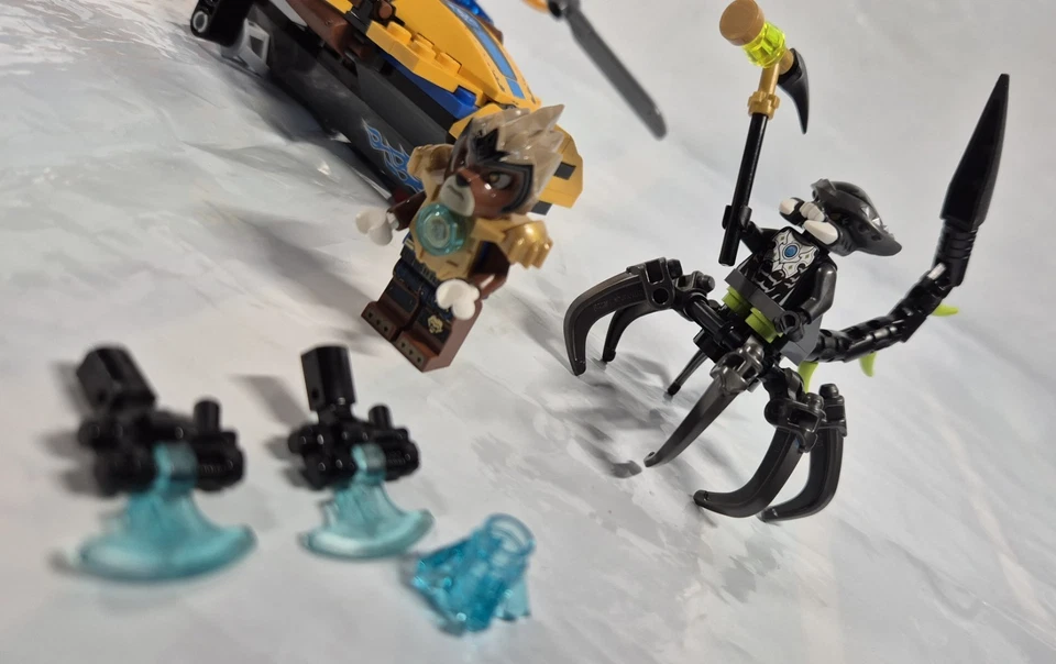 Lego Legends of Chima #70129 Laverus' Twin Blade 2014 - 100% Complete - Image 2 of 4