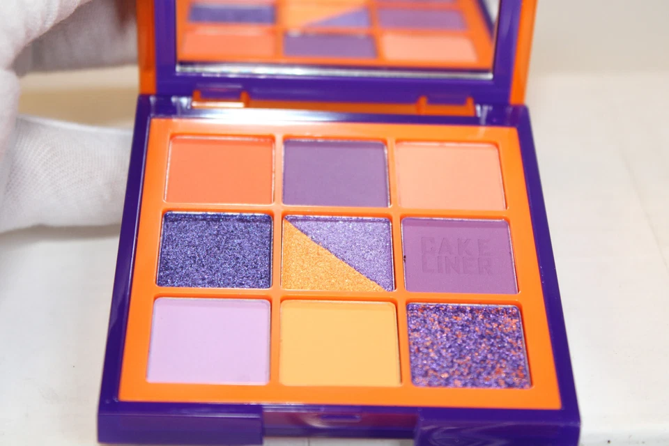 HUDA BEAUTY Color Block Obsessions Orange Purple Eyeshadow Palette Hudabeauty - Image 4 of 4