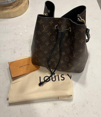 Authentic Louis Vuitton Neonoe MM Bag. Comes with dust bag. Have receipt.