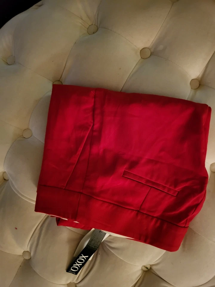 Pantalones rojos vintage - talla 5-6 - buen estado - envío gratuito Foto 4 de 4