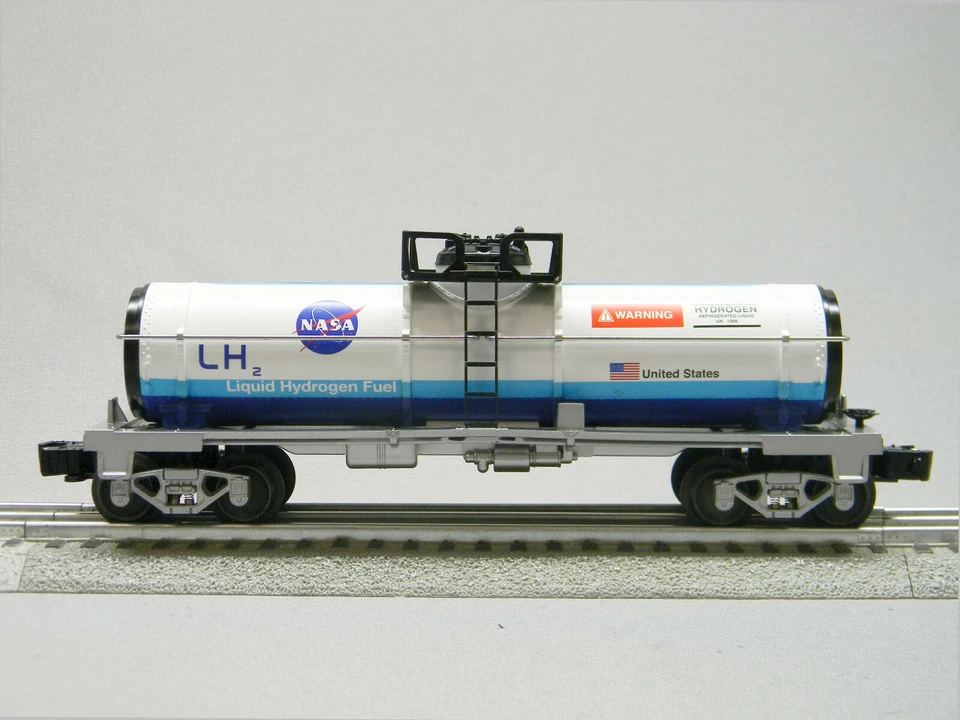LIONEL SPACE LAUNCH TANK CAR O GAUGE nasa railroad tanker freight 2123080-T NEW - Image 2 of 4