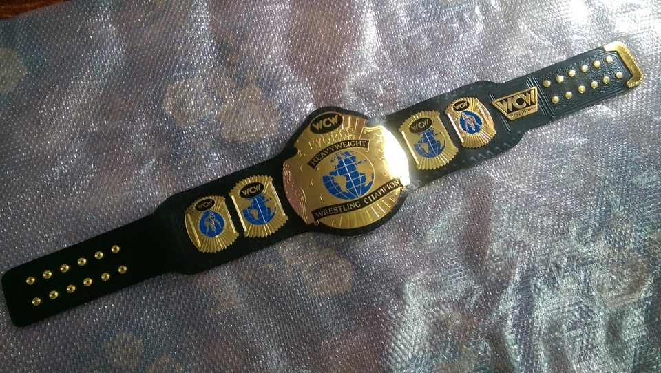 Cinturones de Campeonato Mundial de Lucha Peso Pesado WCW Foto 4 de 4