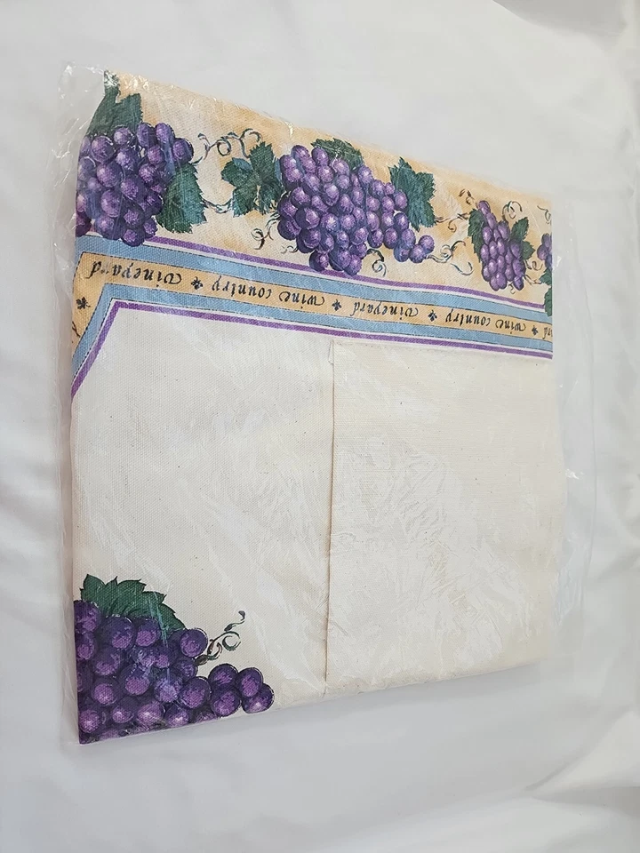 Kay Dee Designs Vineyard "Wine Country" Full Length Dual Pocket Chef Apron - Image 3 of 4