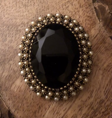 Pauline Rader Vintage Glass Pearl Domed Brooch Pin, signed.