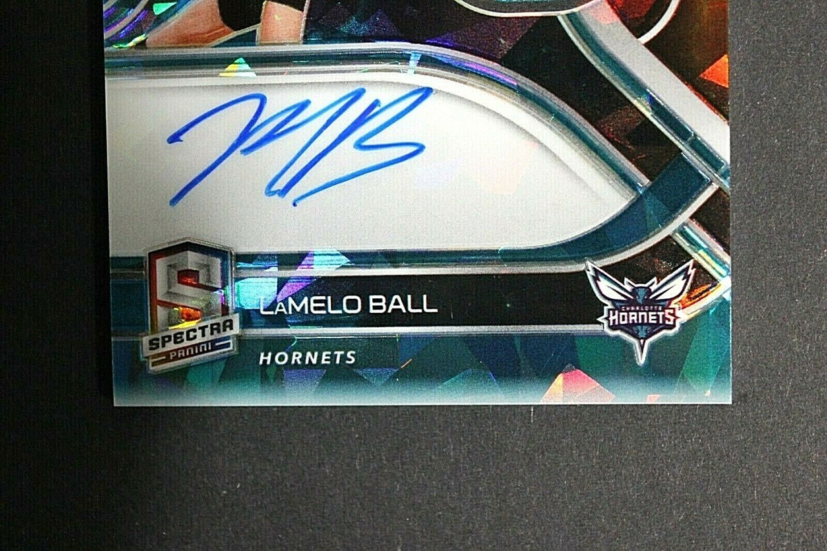 2020-21 Spectra Lamelo Ball Rookie Patch Auto RPA Astral 16/35 