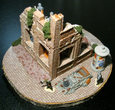 1:72 Diorama Zubehör: 1 unbemalte 4-teilige Hausruine Fabrik Ruine Haus ++NEU++