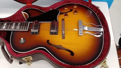 Tokai FA-201 VS Vintage Sunburst Made in Japan 2024 Hollow Body Electric Guitar