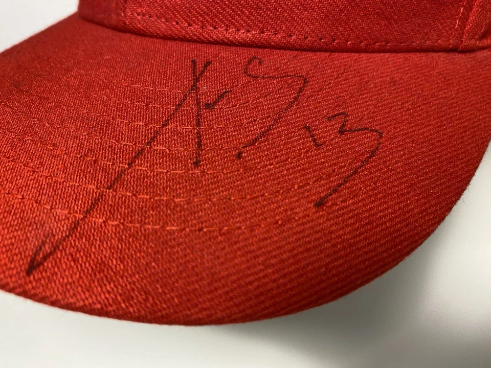 Gorra marca NHL Detroit Red Wings #13 autógrafo '47 RARA Foto 2 de 4