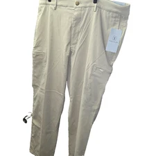 PGA TOUR Men’s Khaki Golf Pants New 38 X 32 NWT Wicking Microfiber MSRP $80
