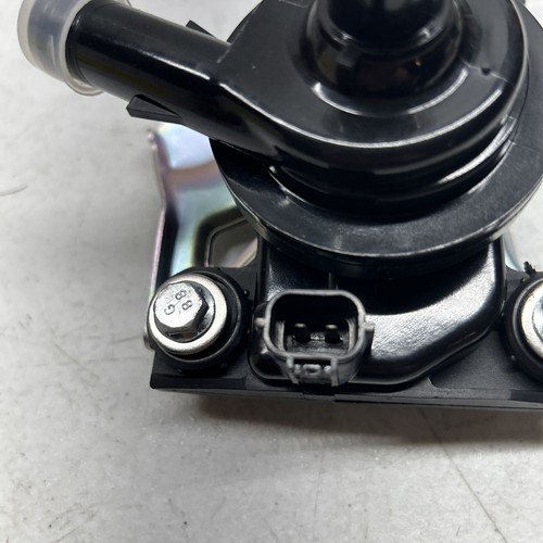 Engine Electric Inverter Coolant Pump Cooling Inverter Water Pump G9020-47031 - Picture 3 of 7