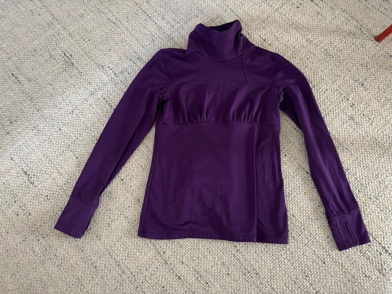 ATHLETA Active Pullover Ladies Size S Running Sporty Warm Purple Back Pocket